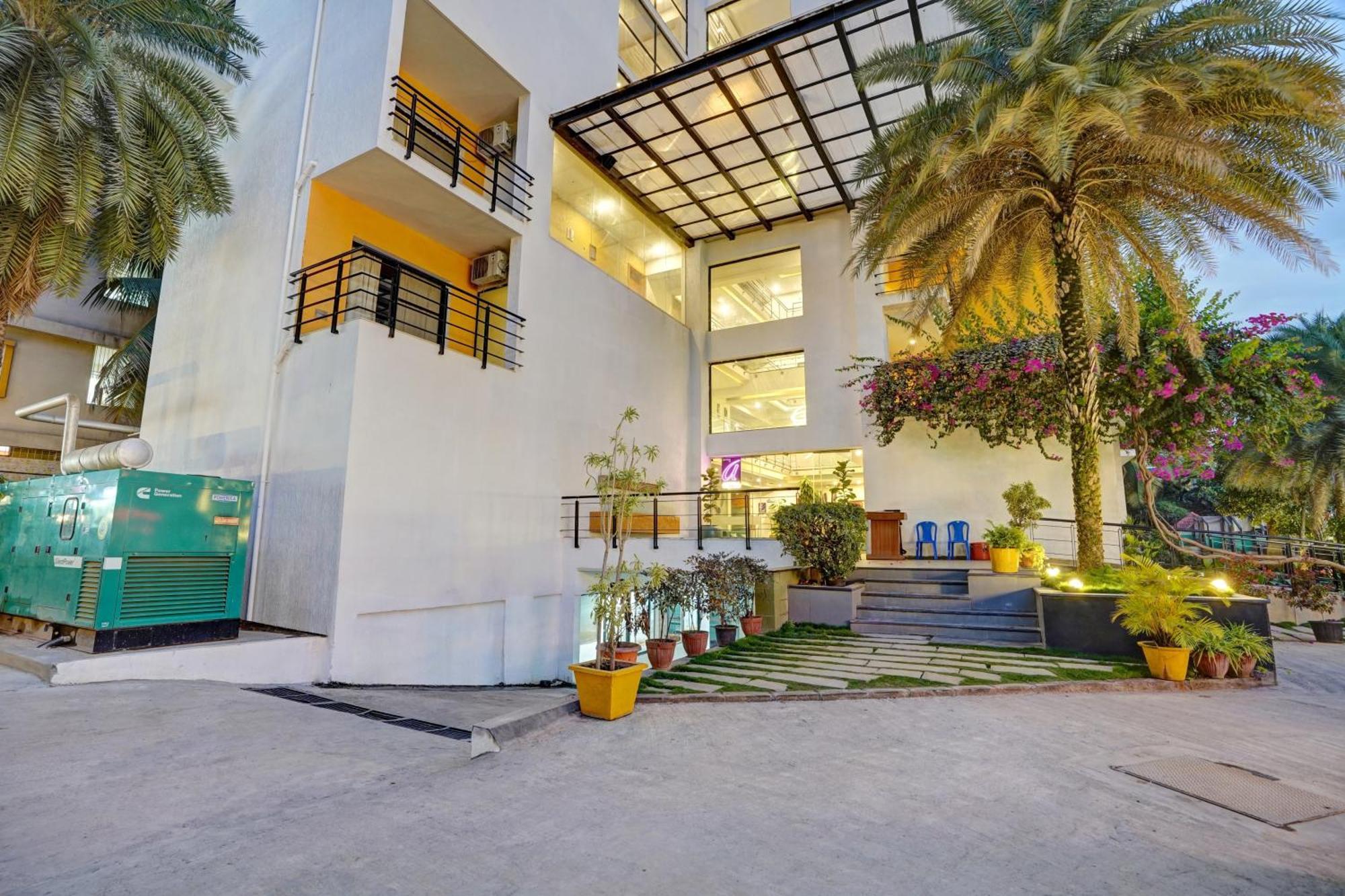Astra Hotels & Suites - Marathalli Μπανγκαλόρ Εξωτερικό φωτογραφία