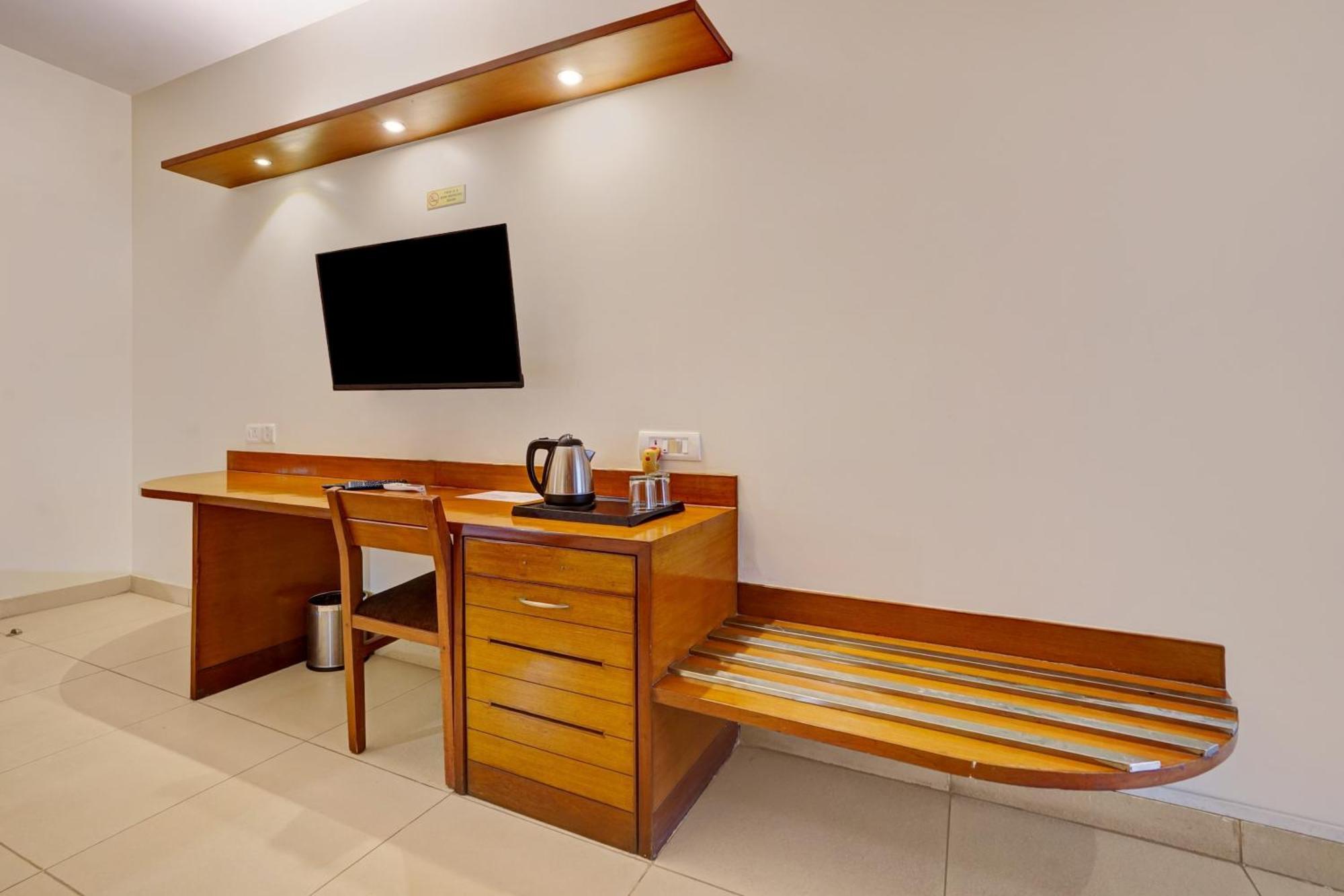 Astra Hotels & Suites - Marathalli Μπανγκαλόρ Εξωτερικό φωτογραφία