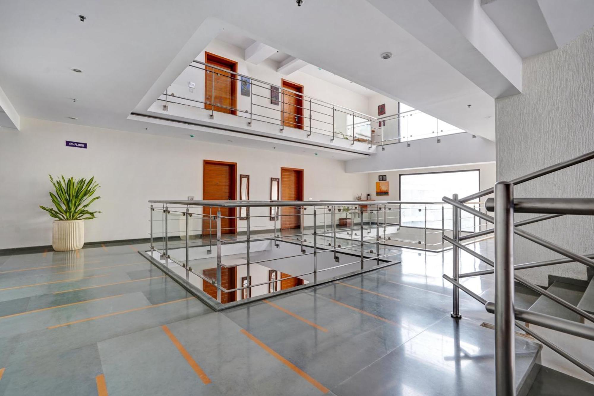 Astra Hotels & Suites - Marathalli Μπανγκαλόρ Εξωτερικό φωτογραφία